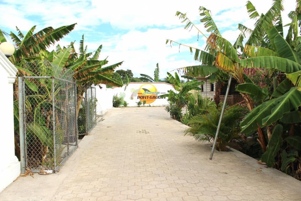 Auberge Pont-Gaudin Gonaïves Kültér fotó
